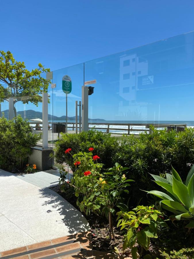 Apartamento Aconchegante Beira Mar Em Itapema - Santa Catarina Esterno foto