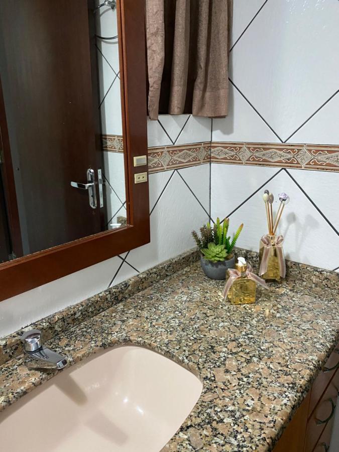 Apartamento Aconchegante Beira Mar Em Itapema - Santa Catarina Esterno foto